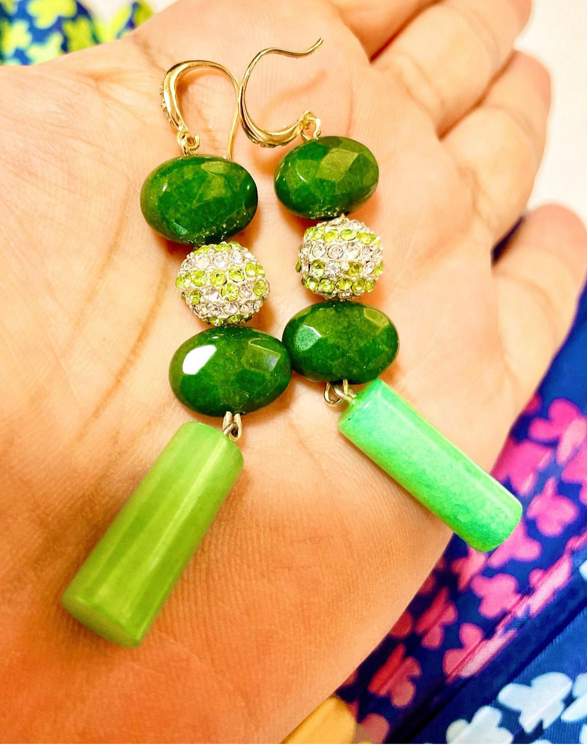 Green gemstones hoops, earrings 緑の宝石ピアス TokyoBegums