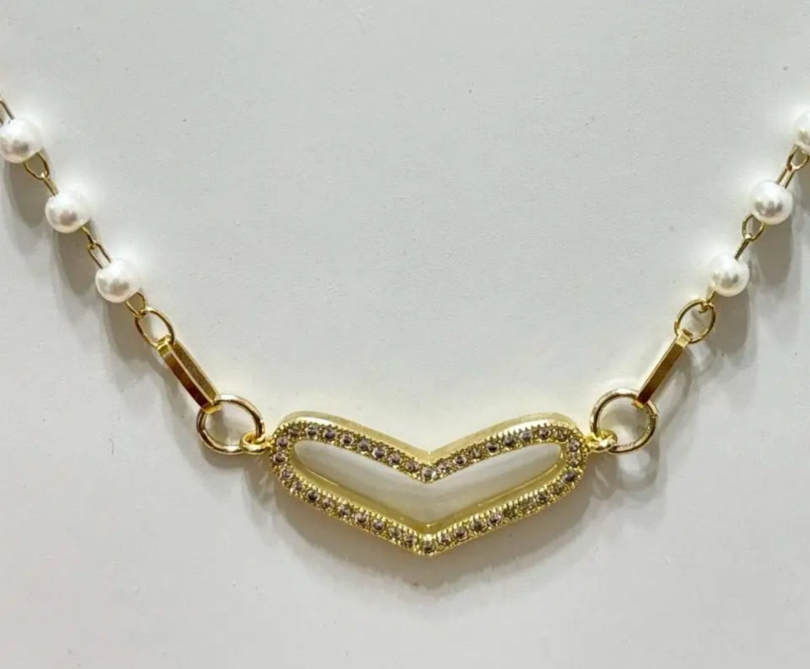 “Heartlines Glow” Neck-chain ハートライン・グロウ ネックチェーン