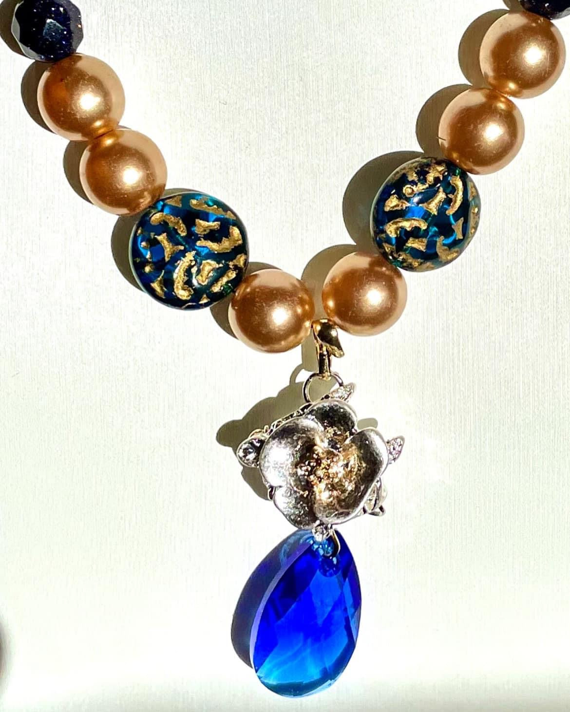 Blue and gold pearls beads necklace with pendant TokyoBegums