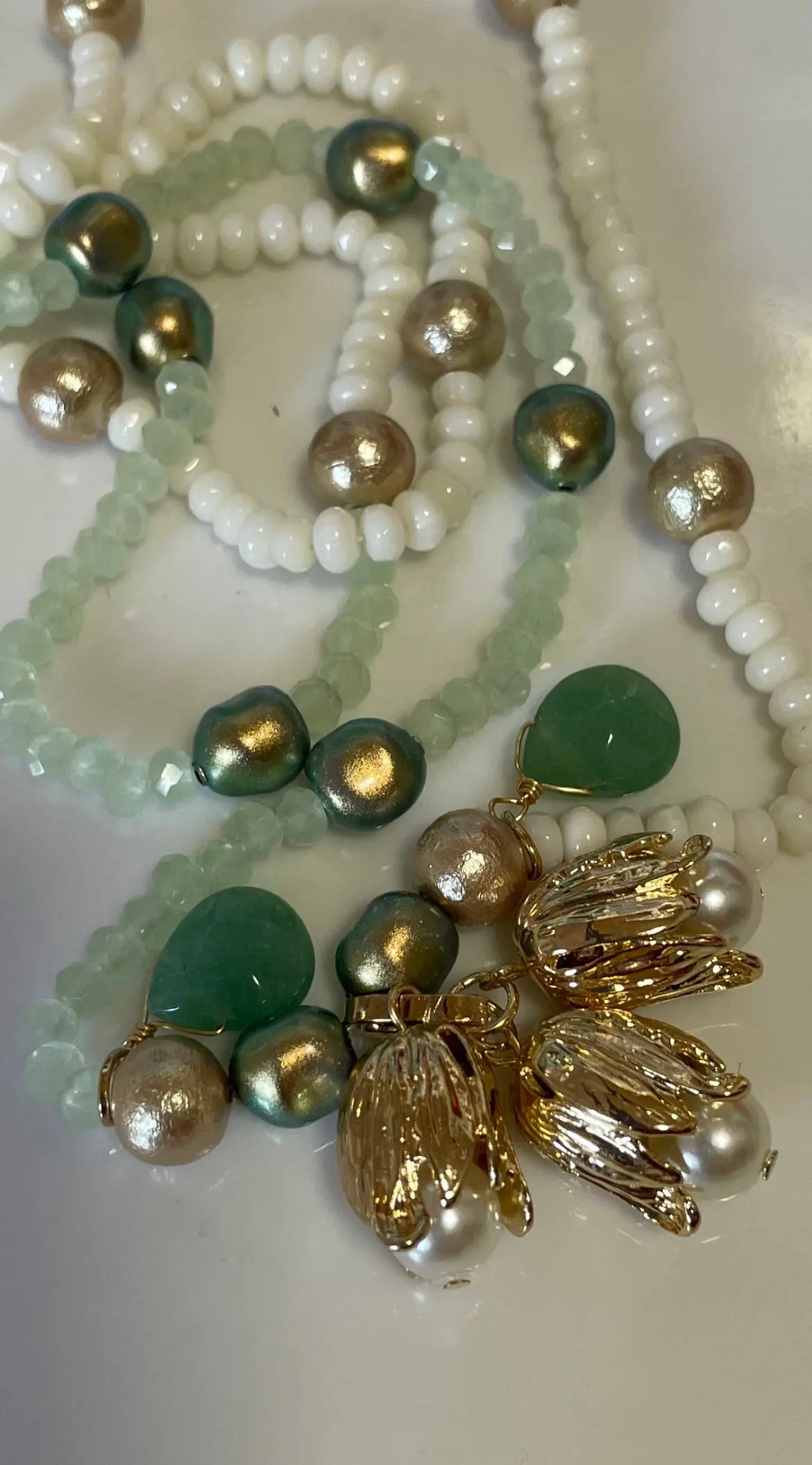 Beads lotus pendant necklace TokyoBegums