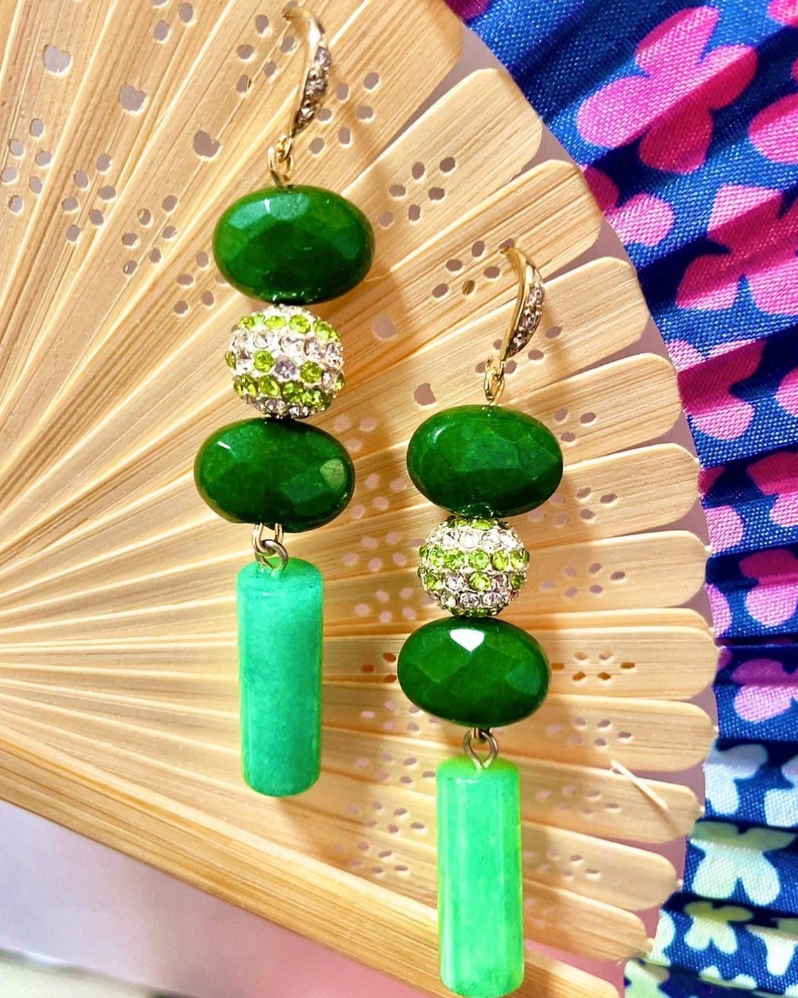 Green gemstones hoops, earrings 緑の宝石ピアス